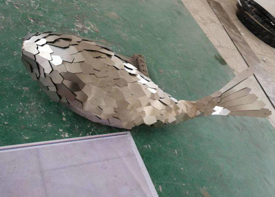 سعر جيد تمثال حوت معدني كبير حديث خارجي من الفولاذ المقاوم للصدأ الانترنت