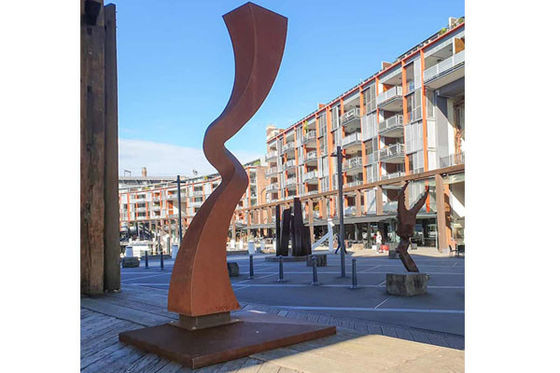 سعر جيد الحديقة المصنوعة يدوياً النحت الحديدي المعاصر من الفولاذ الانترنت