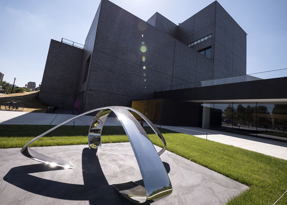 سعر جيد مرآة الانتهاء من النحت المعدني المعاصر في الهواء الطلق للديكور مربع الانترنت