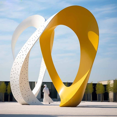 ملخص International Huge Architectural Circle النحت