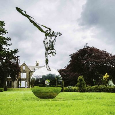 سعر جيد Custom Landscape Modern Stainless Steel Statue for Decoration Exhibition الانترنت