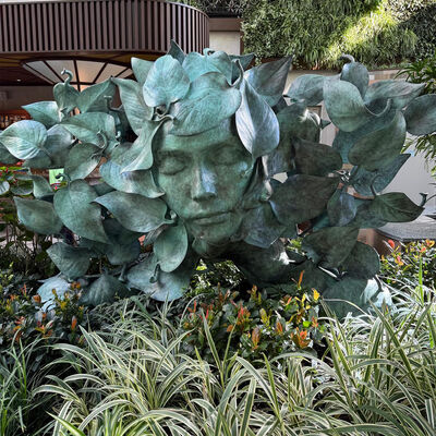 سعر جيد منحوتة الخيال البرونزية المعاصرة للزخرفة في الأماكن الخارجية الداخلية الانترنت